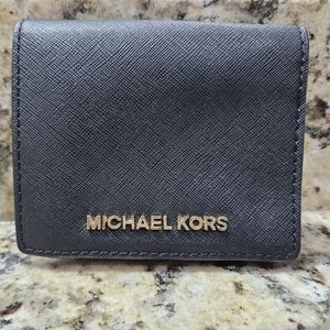 Black Michael Kors / Bi-fold Wallet